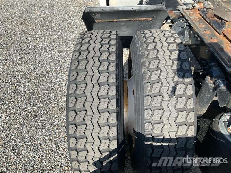 Freightliner Cascadia 125 Truck Tractor Units