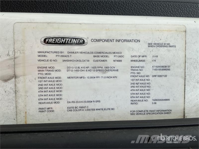 Freightliner Cascadia 126 وحدات الجر