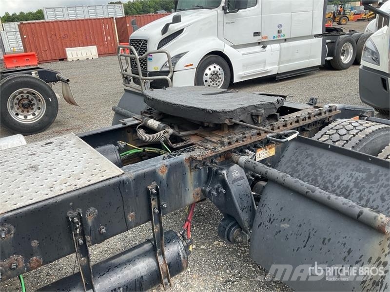 Freightliner Cascadia 126 Prime Movers