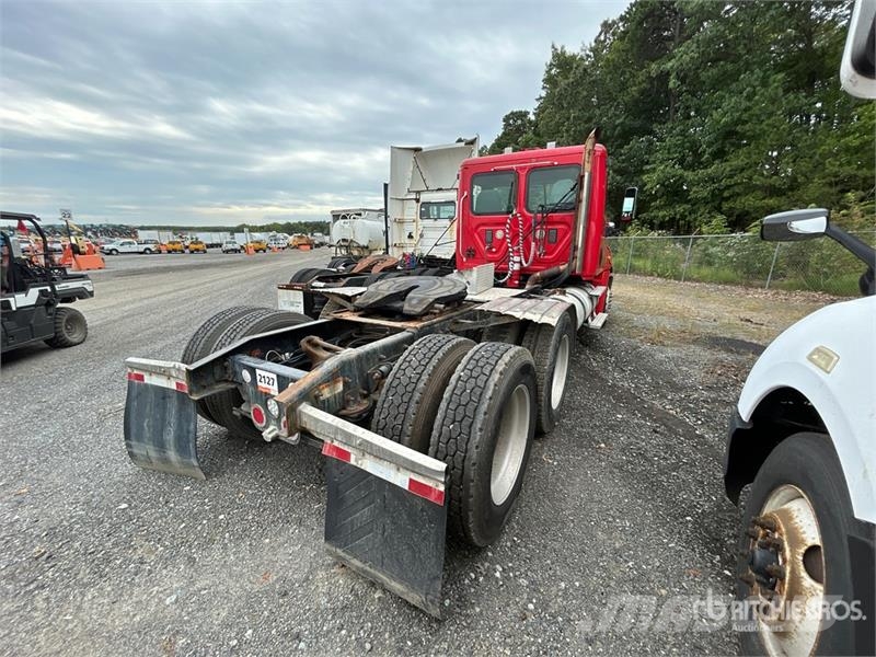 Freightliner Cascadia 125 Tractor Units