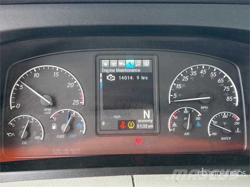 Freightliner Cascadia 126 Prime Movers