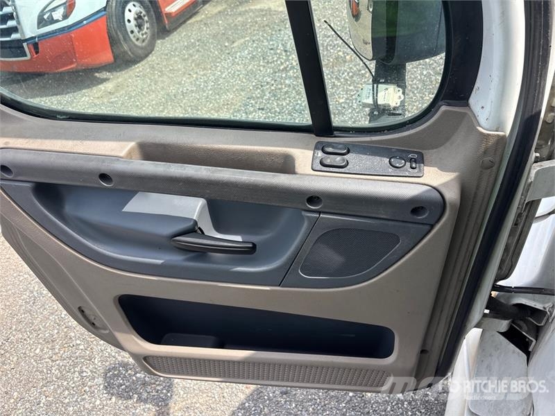Freightliner Cascadia 113 Tracteur routier