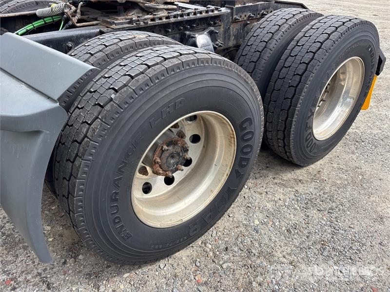 Freightliner Cascadia 126 Влекачи