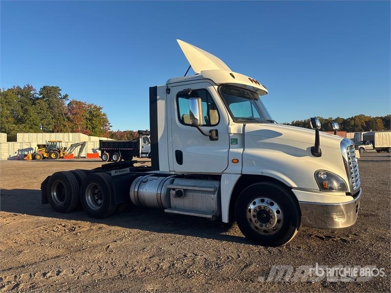 Freightliner Cascadia 125 Cabezas tractoras