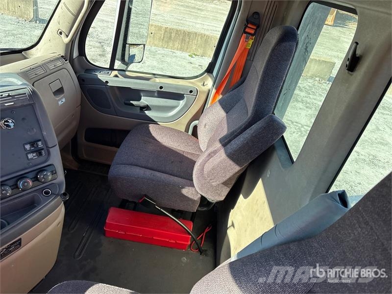 Freightliner Cascadia 125 Cavalos mecânicos