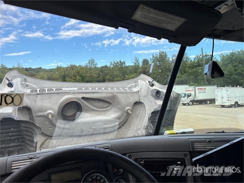 Freightliner Cascadia 125 Naudoti vilkikai