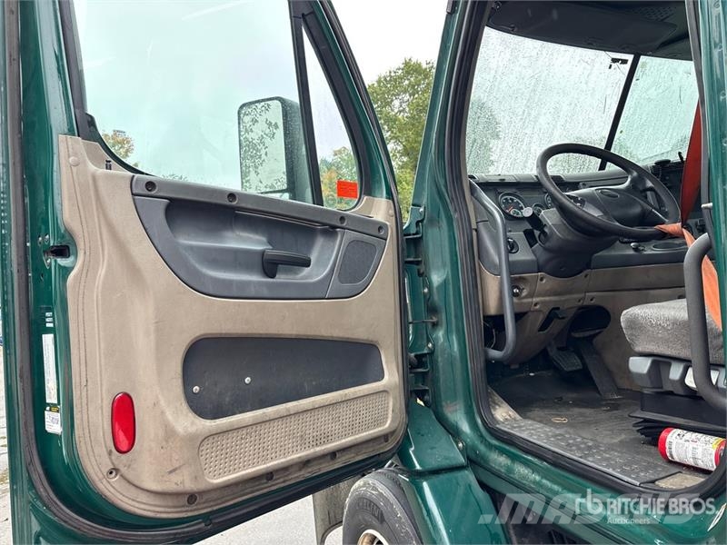 Freightliner Cascadia 113 Tracteur routier