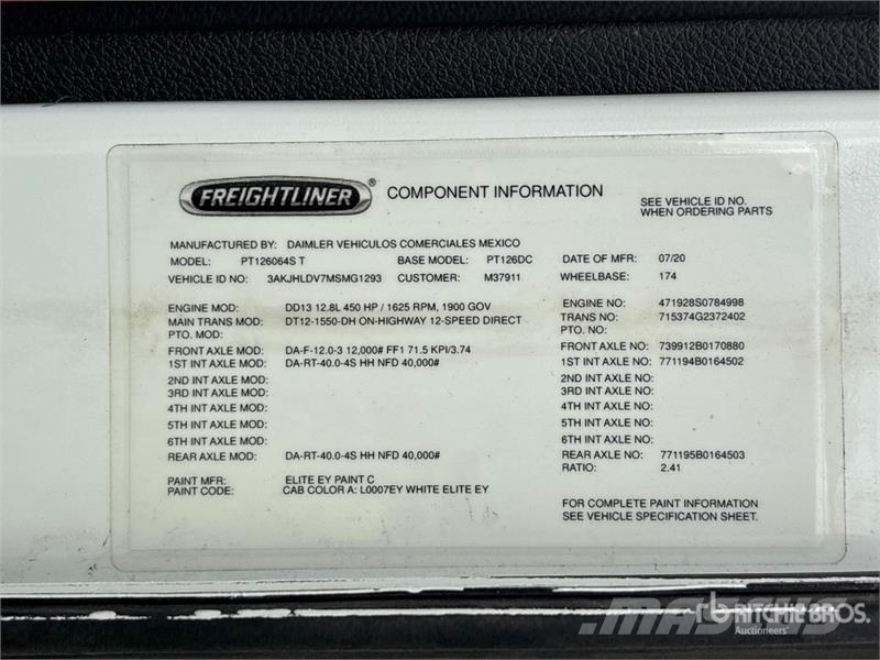 Freightliner Cascadia 126 Влекачи