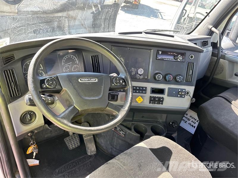 Freightliner Cascadia 126 Cabezas tractoras
