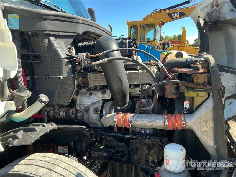 Freightliner Cascadia 126 Седельные тягачи