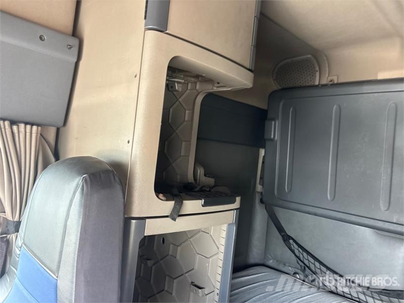 Freightliner Cascadia 113 Tracteur routier