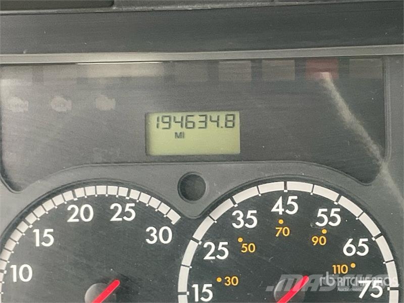 Freightliner Cascadia 125 曳引機組件