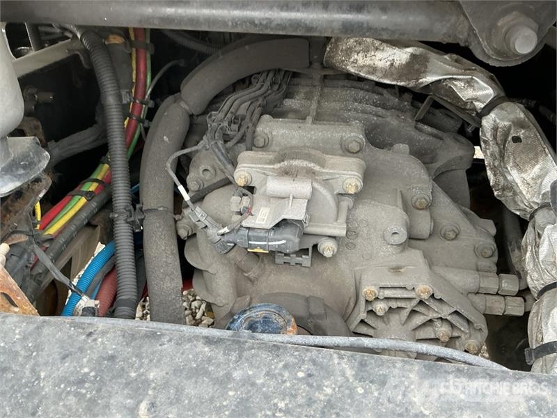 Freightliner Cascadia 126 وحدات الجر