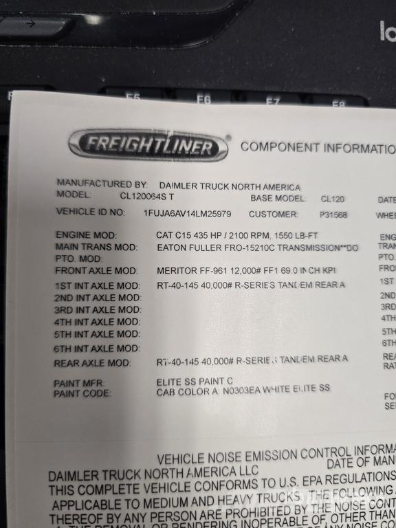 Freightliner Columbia 120 Vetopöytäautot
