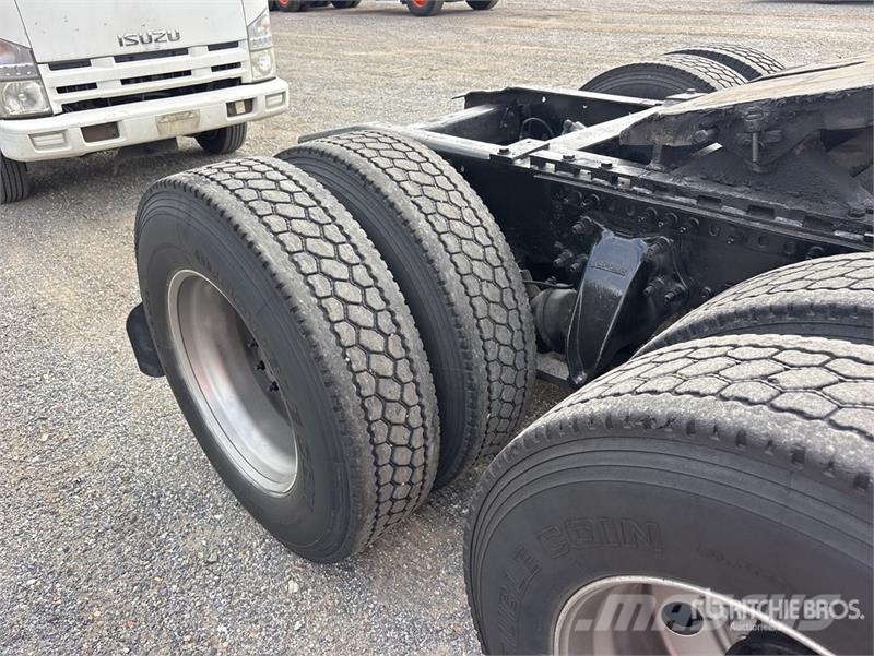 Freightliner Columbia 120 T/A Sleeper Truck Tractor Tracteur routier