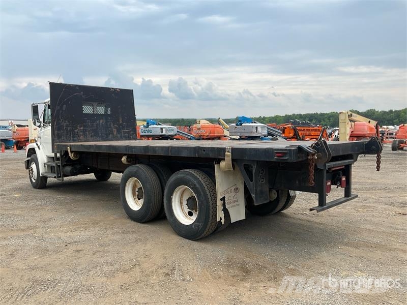 Freightliner FL80 Flatbed Truck (Glider Kit) Tovornjaki s kesonom/platojem