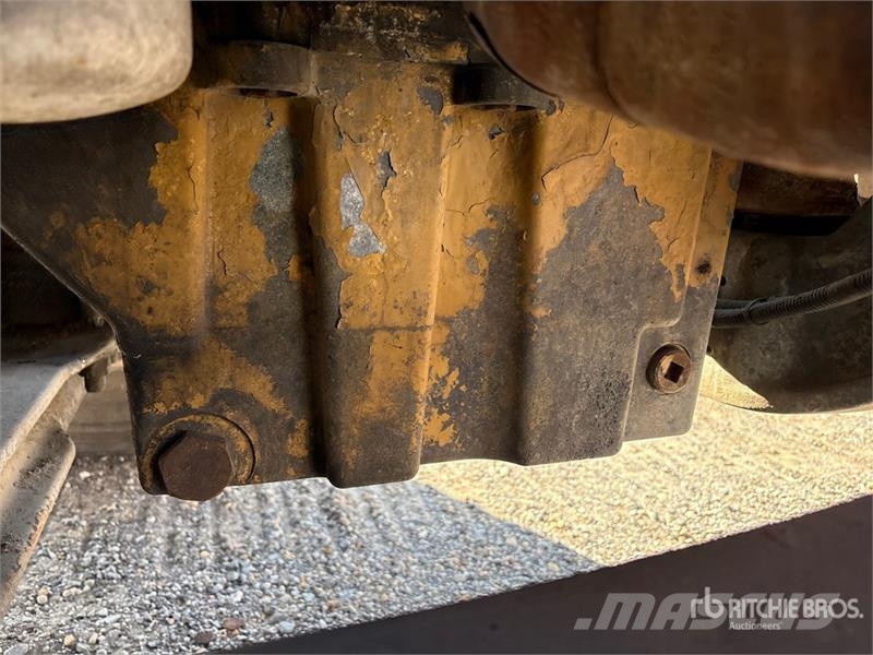 Freightliner FLD112 6x4 Pressure Digger 건설 장비 - 기타