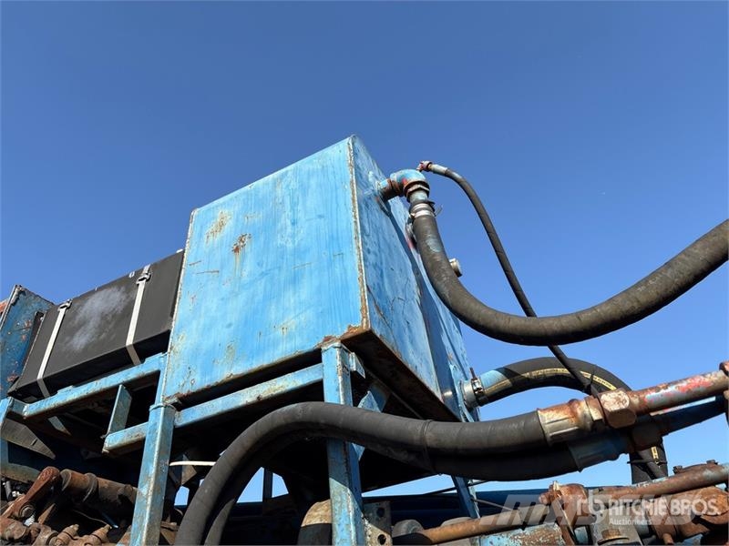Freightliner FLD112 6x4 Pressure Digger 건설 장비 - 기타