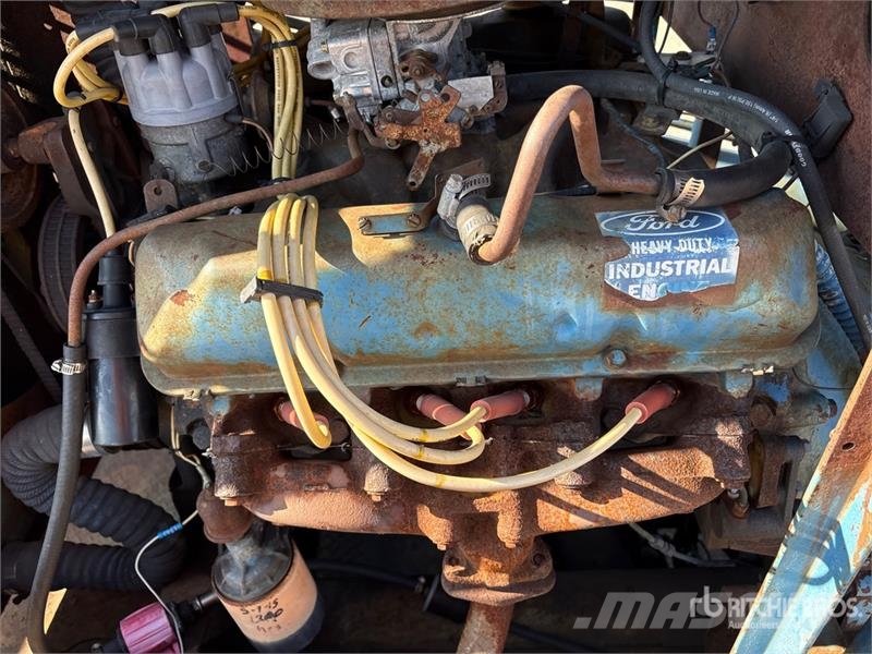 Freightliner FLD112 6x4 Pressure Digger 건설 장비 - 기타