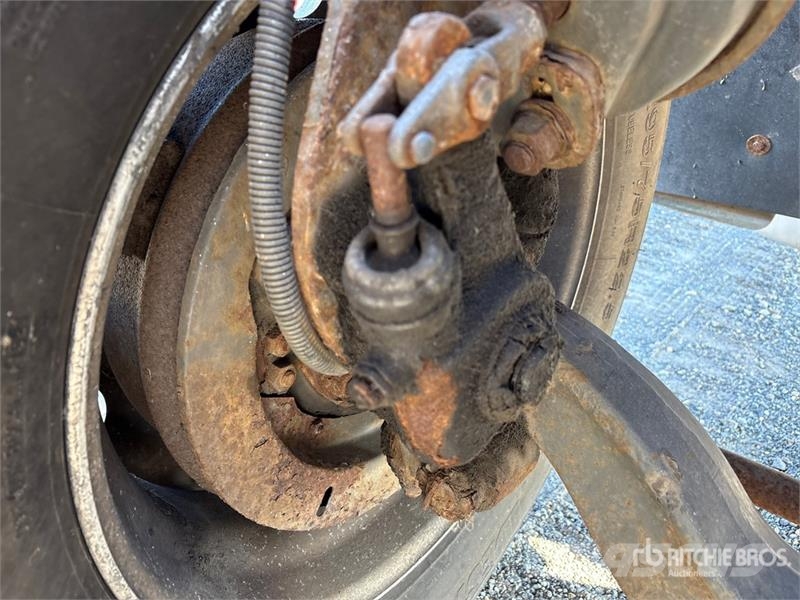 Freightliner FLD112 6x4 Pressure Digger 건설 장비 - 기타