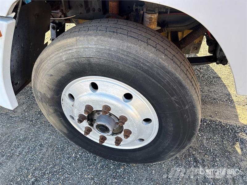 Freightliner FLD112 6x4 Pressure Digger 건설 장비 - 기타