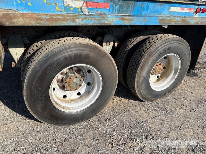 Freightliner FLD112 6x4 Pressure Digger 건설 장비 - 기타