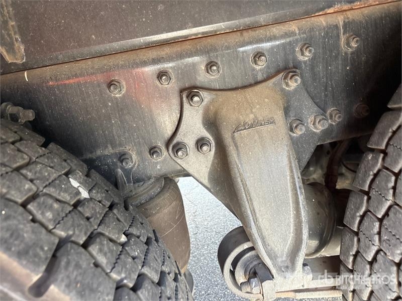Freightliner IMT 2310 RCS K3 15366 lb Knuckle Boom on Freightl Crane trucks