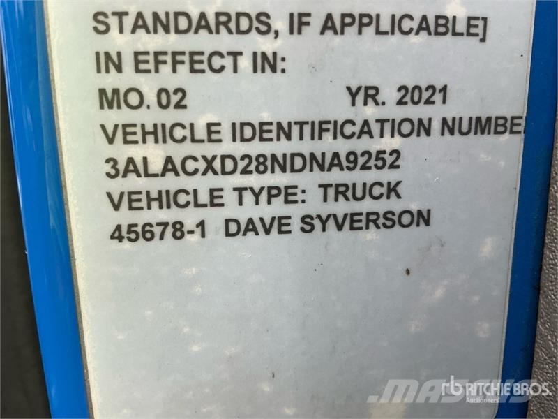 Freightliner M2 106 Каросерии