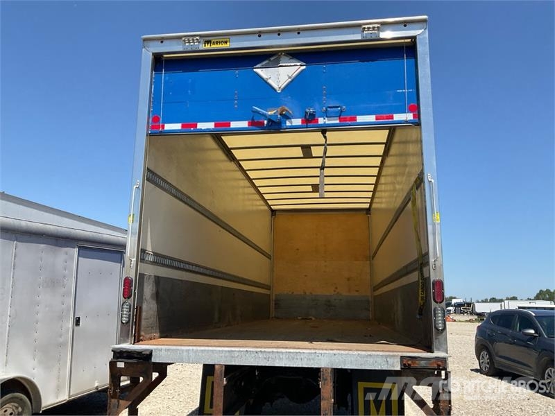 Freightliner M2 106 Каросерии