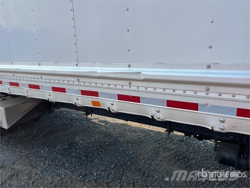 Freightliner M2 106 Isotermos y frigoríficos
