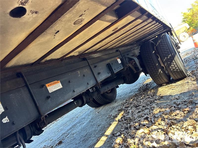 Freightliner M2 106 Рефрижератори