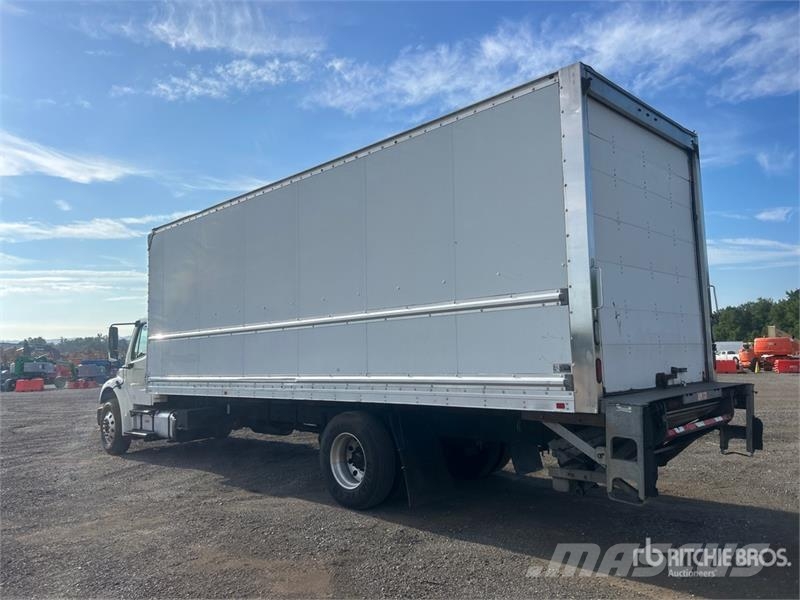 Freightliner M2 106 Kofferaufbau