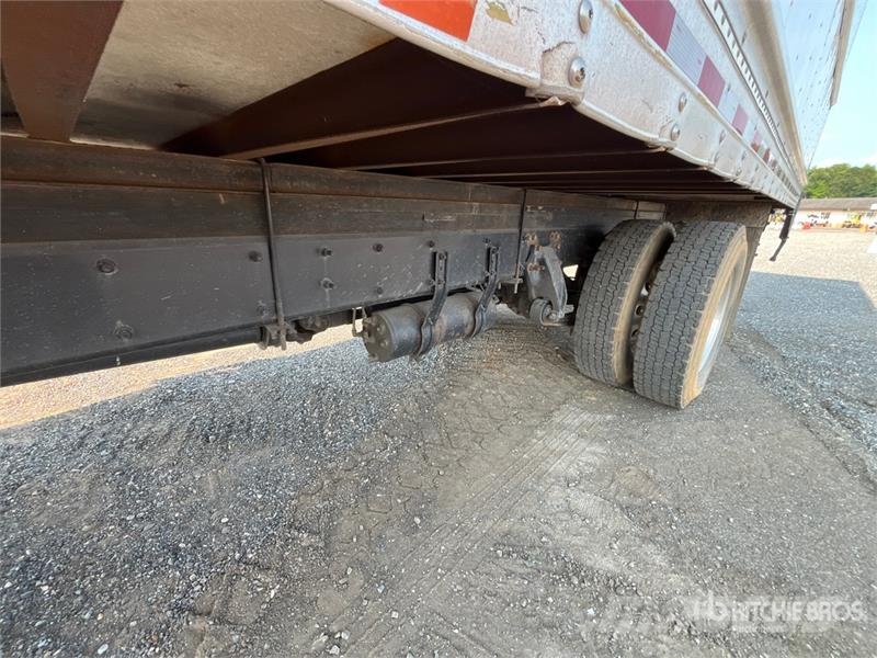 Freightliner M2 106 Isotermos y frigoríficos