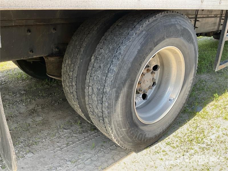 Freightliner M2 106 Kofferaufbau
