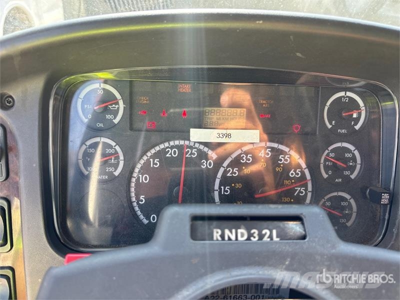 Freightliner M2 106 Komunalna vozila
