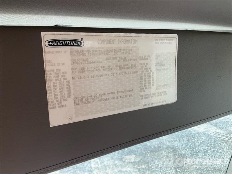 Freightliner M2 106 Auto korpe