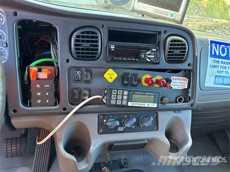 Freightliner M2 106 Рефрижератори