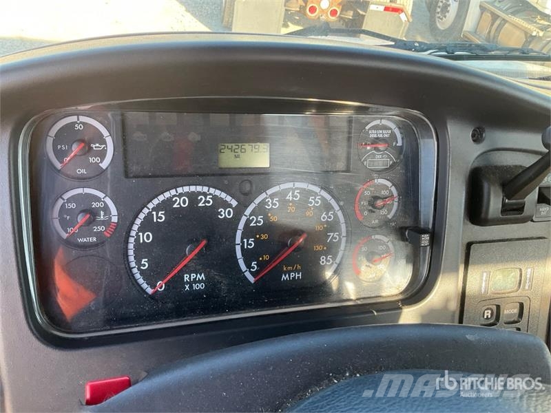 Freightliner M2 106 Prime Movers