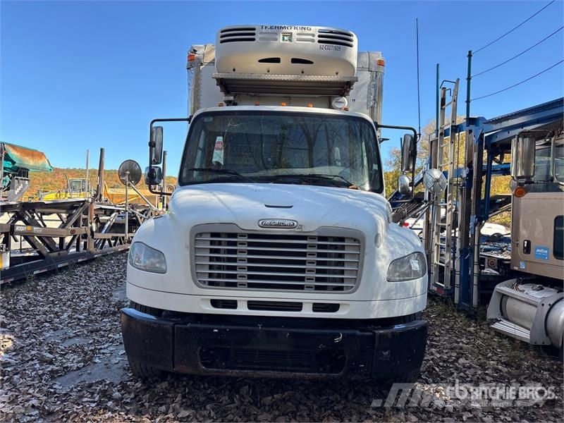 Freightliner M2 106 Рефрижератори