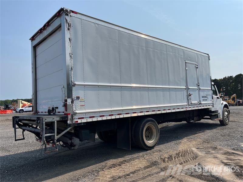 Freightliner M2 106 Isotermos y frigoríficos
