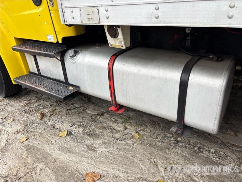 Freightliner M2 106 Рефрижератори