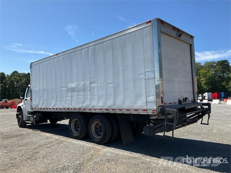 Freightliner M2 106 Грузовики-Рефрижераторы