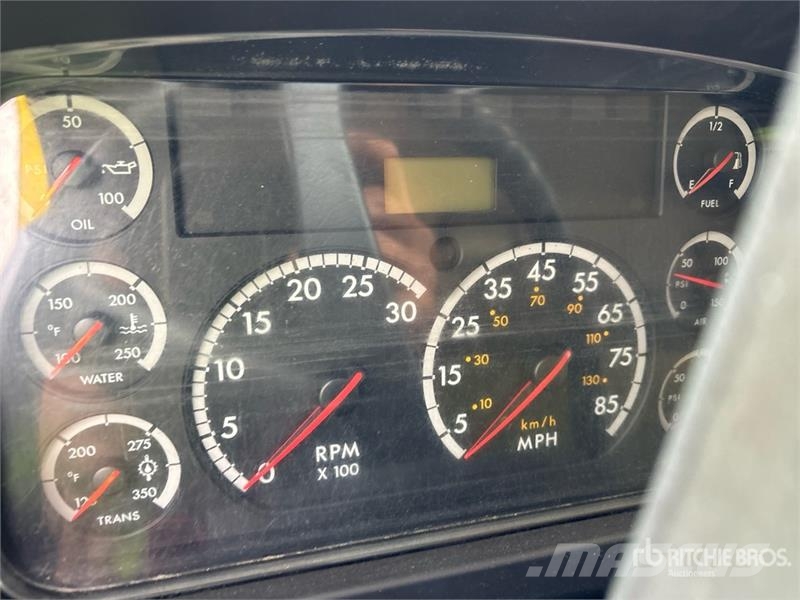 Freightliner M2 106 Рефрижератори