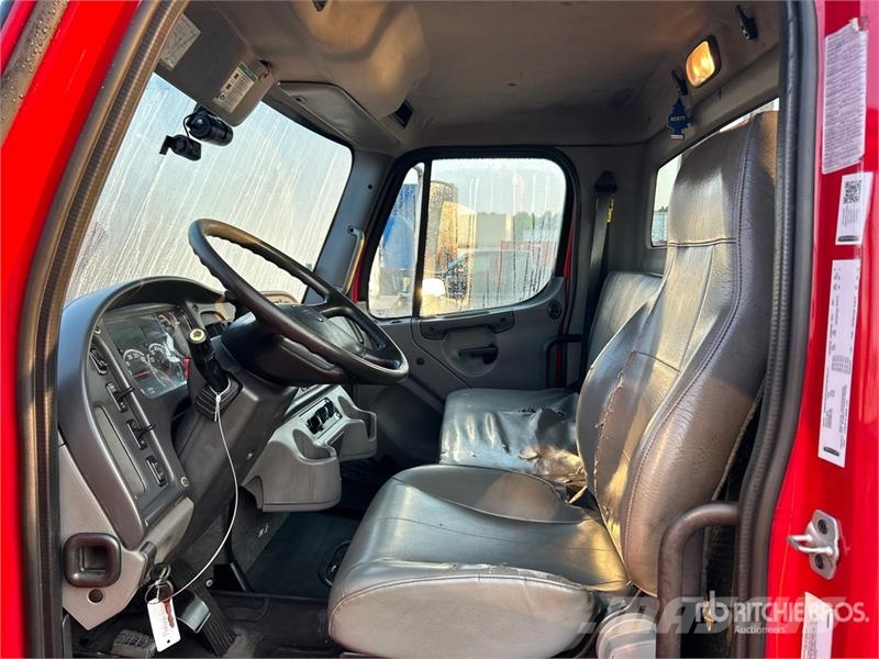 Freightliner M2 106 Camiões de Reciclagem