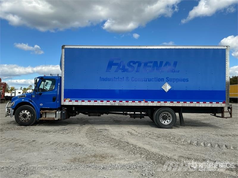 Freightliner M2 106 Furgons