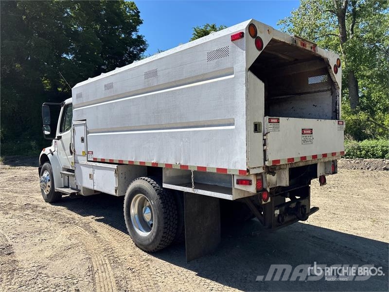 Freightliner M2 106 Camion pour copeaux de bois