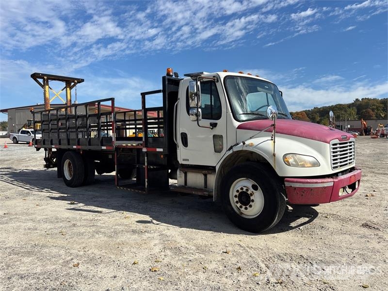 Freightliner M2 106 Komunalna vozila