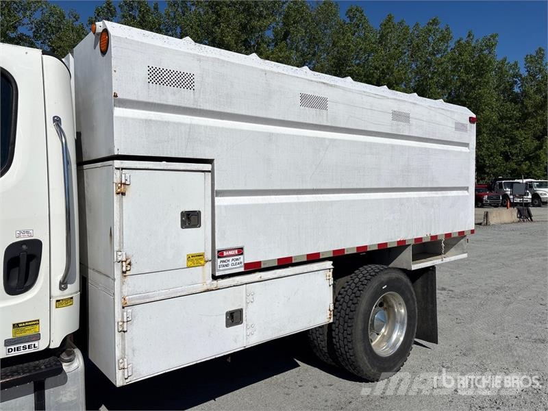 Freightliner M2 106 Camion pour copeaux de bois