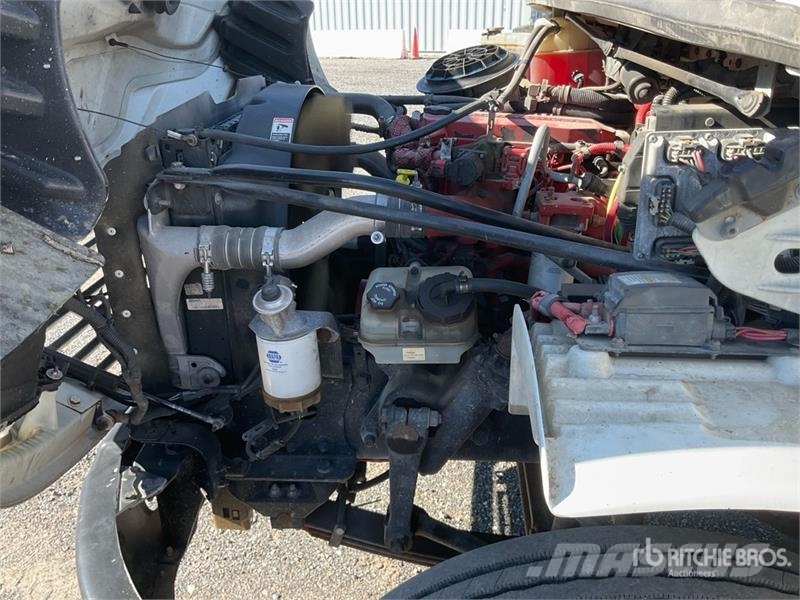 Freightliner M2 106 Auto korpe