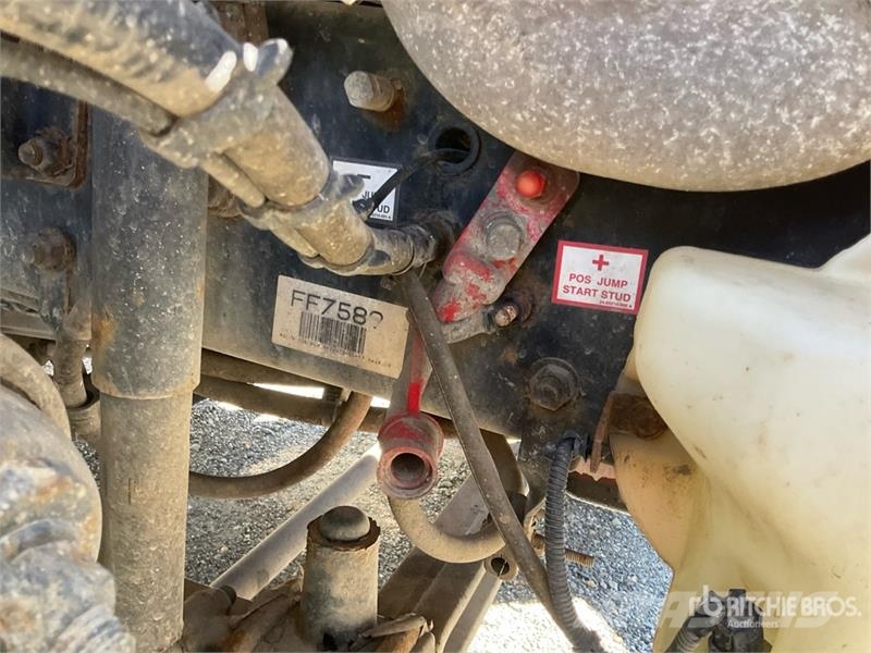 Freightliner M2 106 Truck mounted platforms